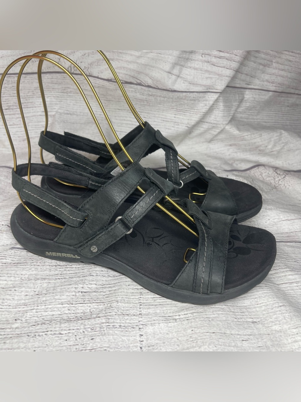 Merrell Women’s 8 Black Leather Keepsake Sandals